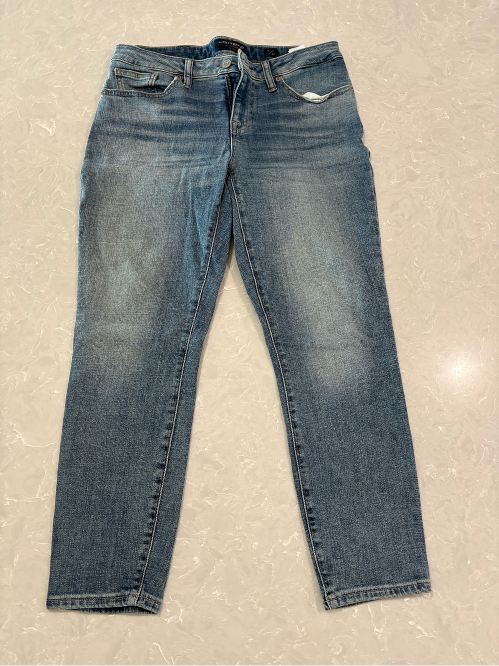 Lucky Brand Women's Straight Leg Faded Blue Jeans